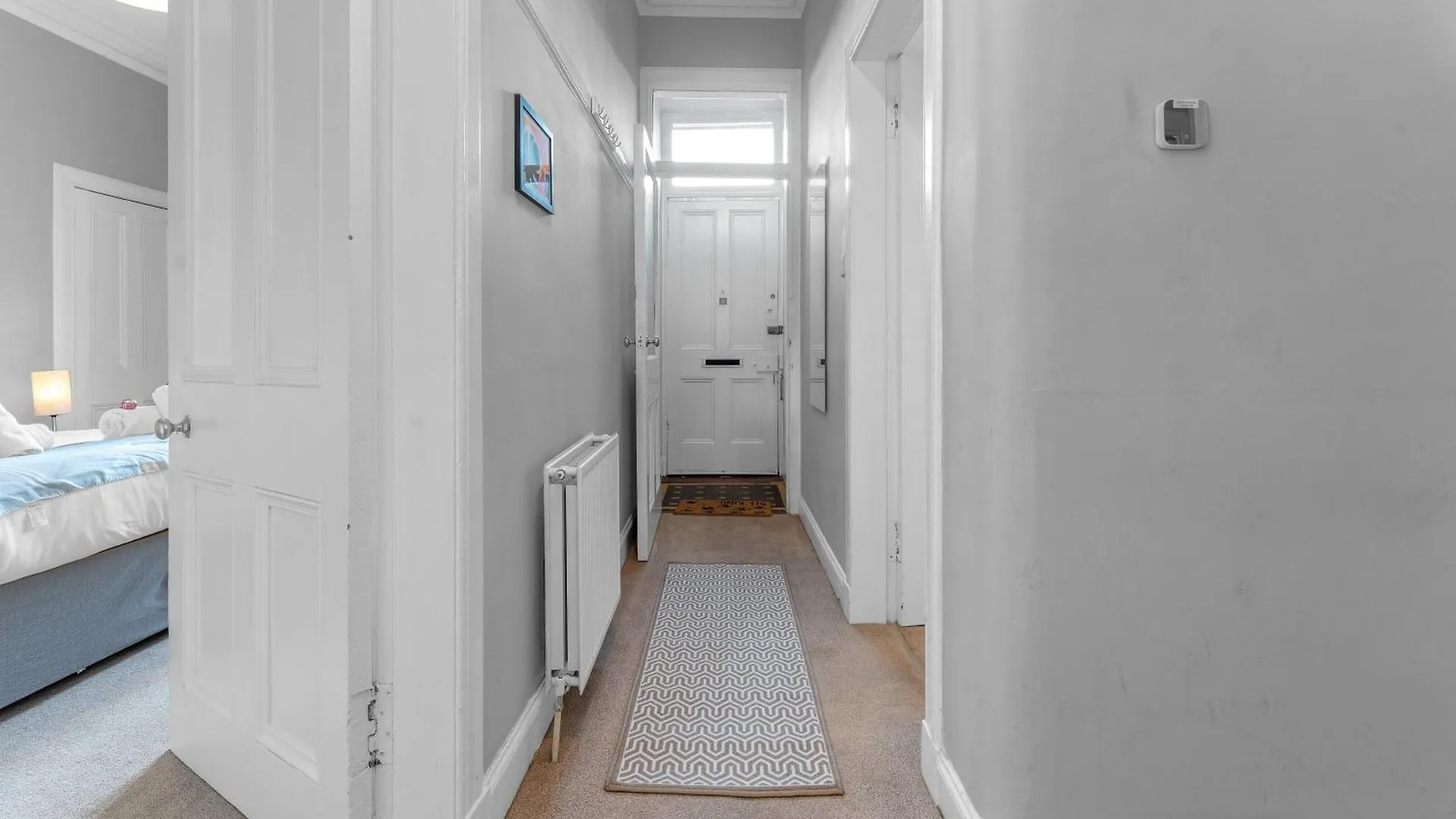 Bright Large Bedroom Br1 Edinburgh Pansiyon