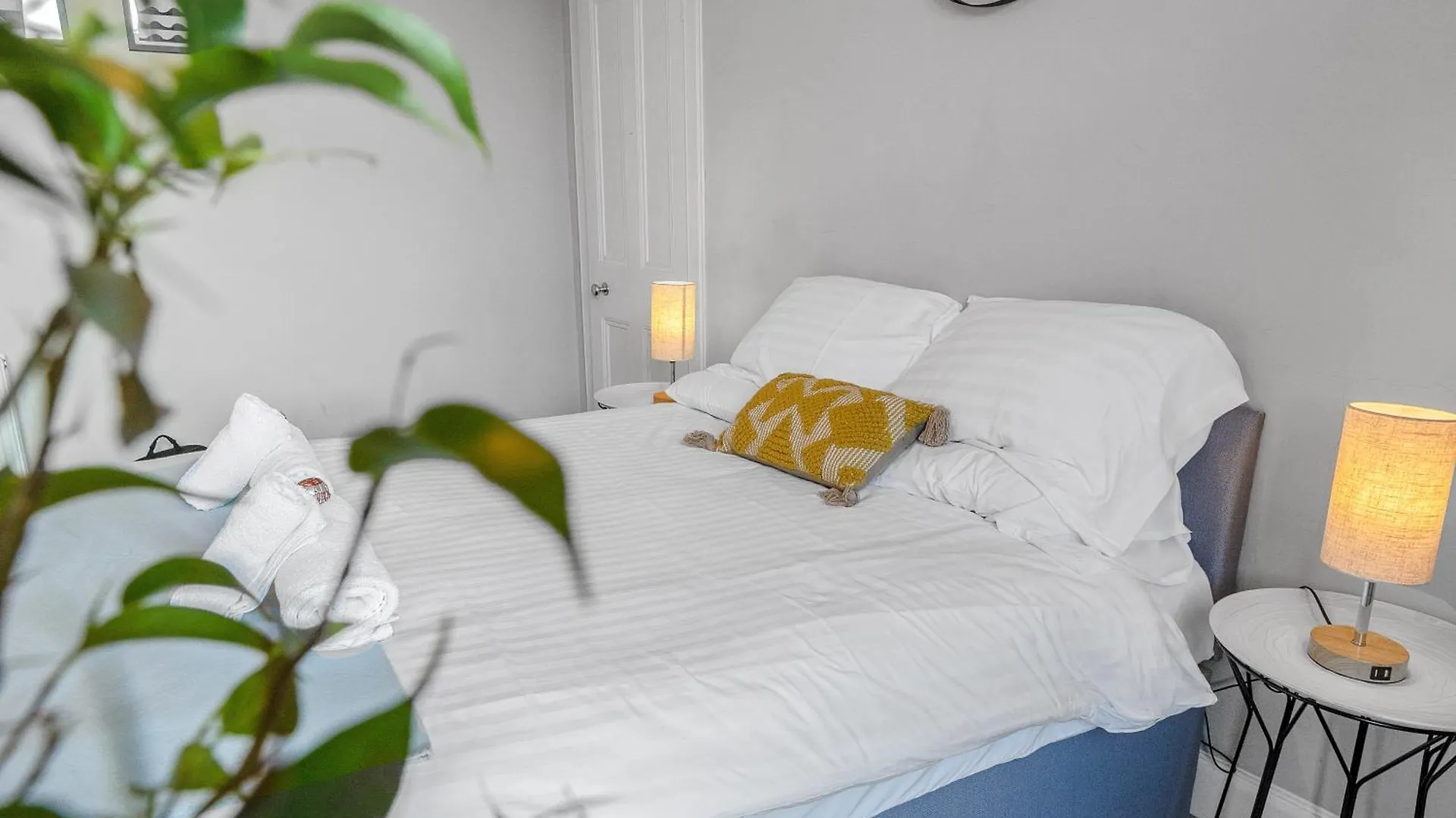 Bright Large Bedroom Br1 Edimburgo 0*,  Reino Unido