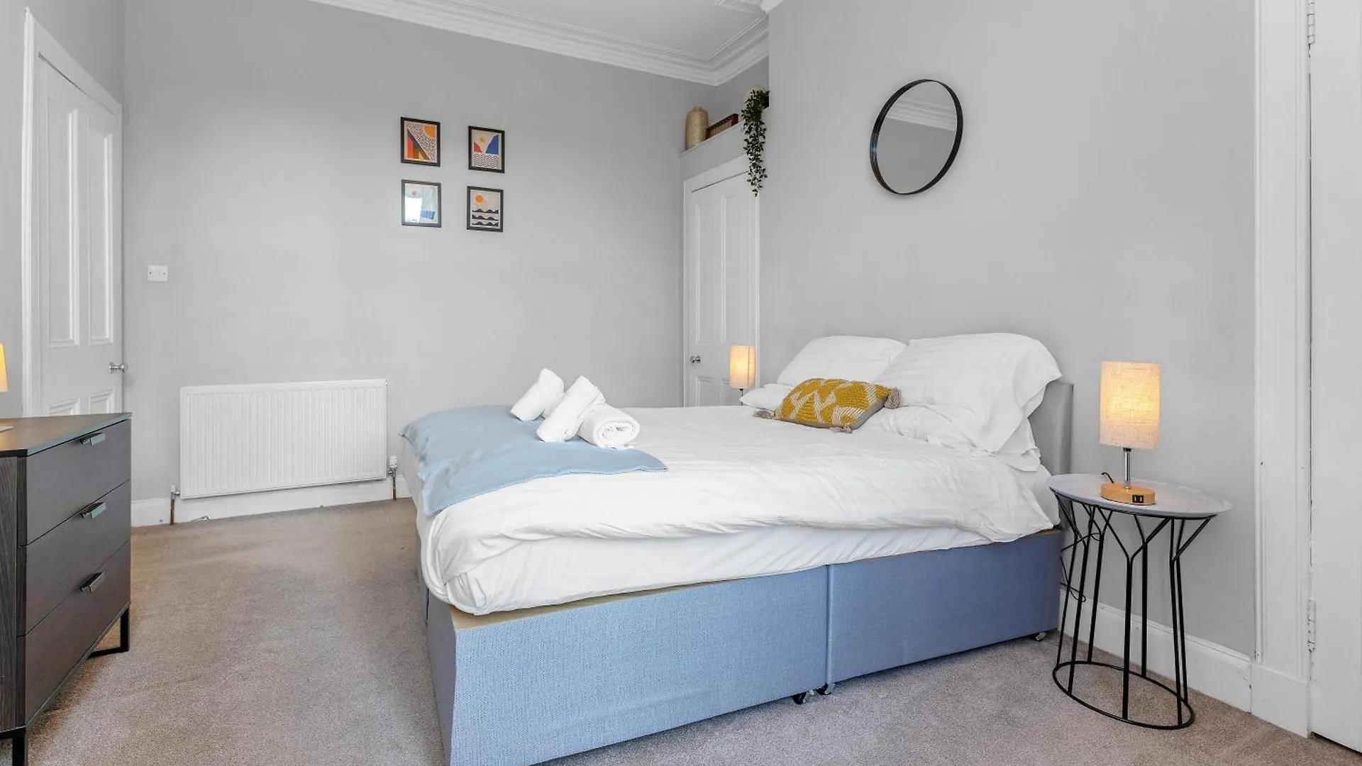Bright Large Bedroom Br1 Edimburgo Reino Unido